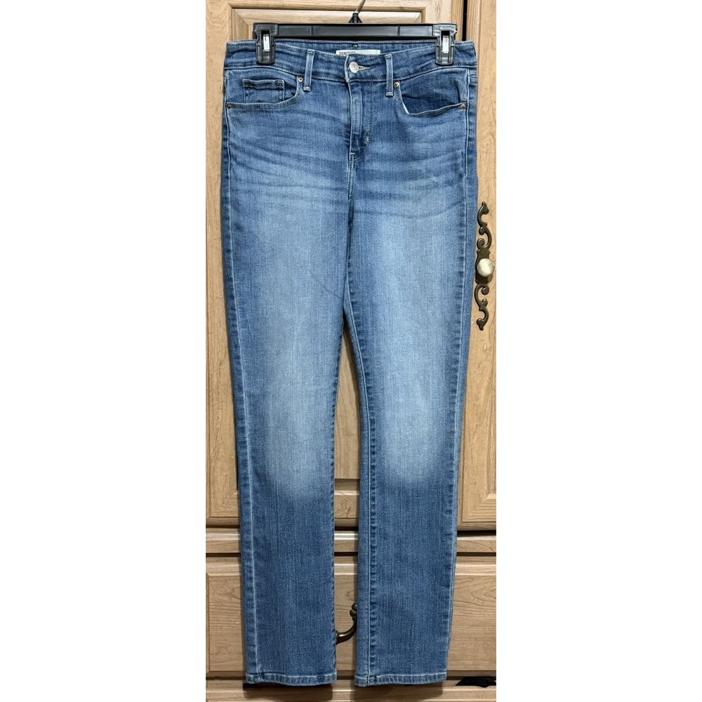 Levi's Signature Denim Jeans Women's 6M Blue Straight Leg Mid Rise Stretch 28x32